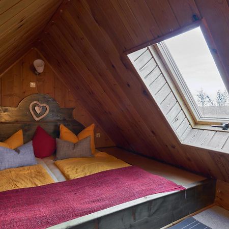 Landhotel Brauner Hirsch Kammerforst Стая снимка